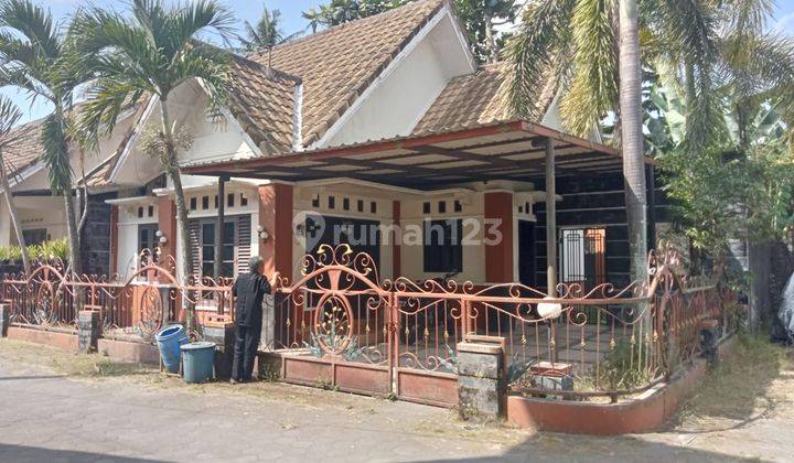 RUMAH CANTIK DEKAT KAMPUS DI CONDONG CATUR  2