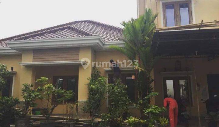 RUMAH MEWAH  DEKAT KAMPUS UGM DAN UII DI JALAN KALIURANG KM 9 2