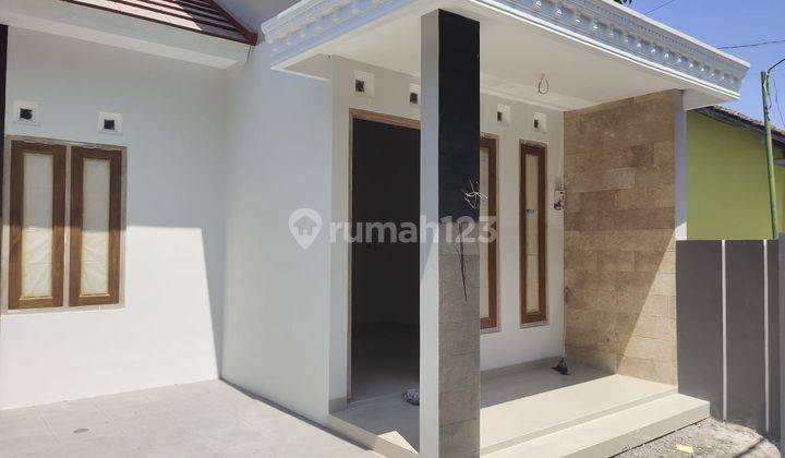 RUMAH CANTIK SIAP HUNI DI PURWOMARTANI  2