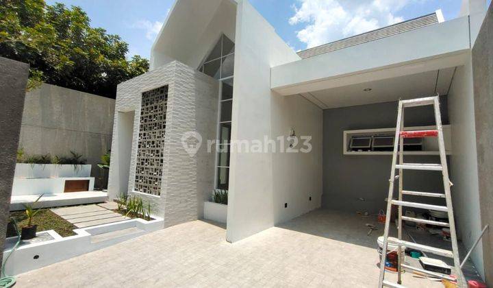 RUMAH BARU CANTIK SIAP HUNI DI MAGUWO 2