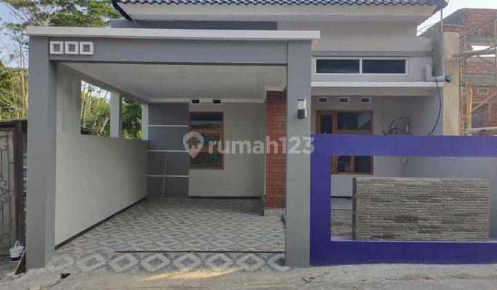 RUMAH BARU CANTIK SIAP HUNI DI PURWOMARTANI  2