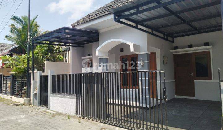 RUMAH CANTIK SUPER MURAH DEKAT KAMPUS UGM DI JALAN KALIURANG KM 7  1