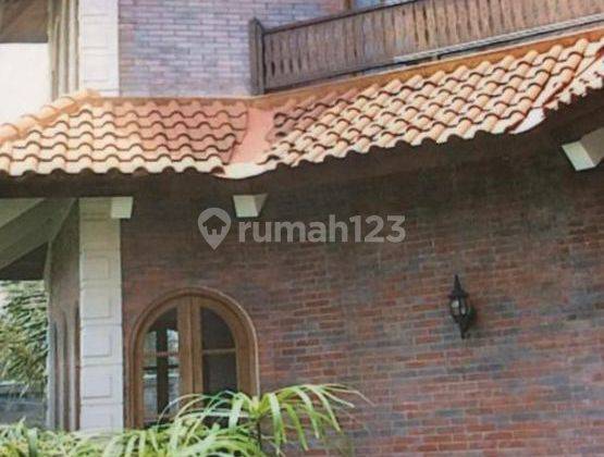 VILLA  ASRI DAN NYAMAN DI JALAN KALIURANG  KM 14 2