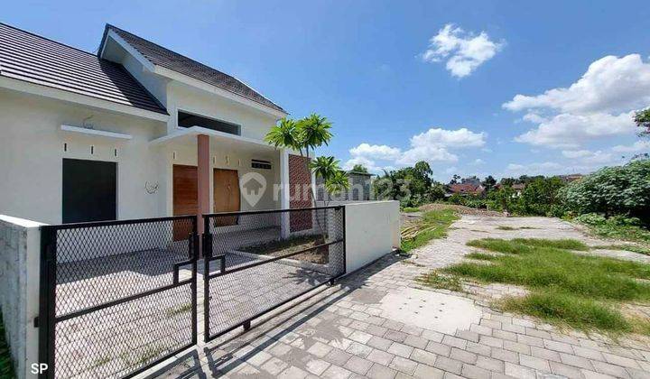 RUMAH CANTIK SIAP HUNI DI BANGUNTAPAN  2