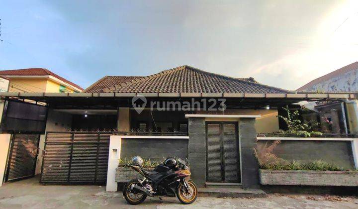 RUMAH CANTIK SUPER  MURAH DI MAGUWOHARJO  1