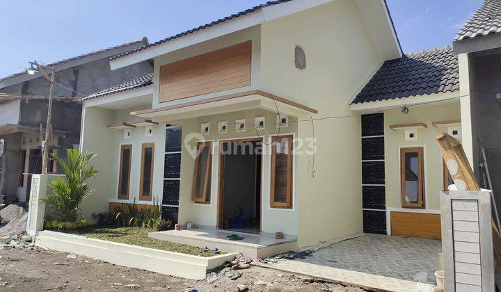 RUMAH BARU CANTIK SIAP HUNI DI MAGUWO  2