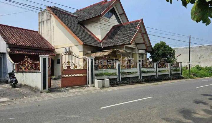 KOSAN BERIKUT RUMAH INDUK DEKAT KAMPUS DI NOLOGATEN  1