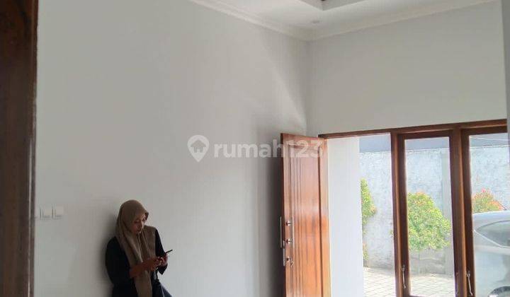 RUMAH BARU CANTIK SIAP HUNI DEKAT STADION MAGUWO  2