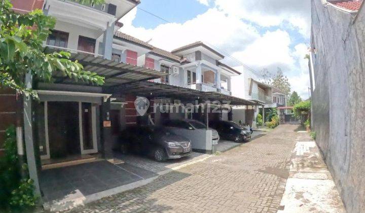 RUMAH CANTIK FULL FURNITURE DEKAT KAMPUS DI CONDONG CATUR  2