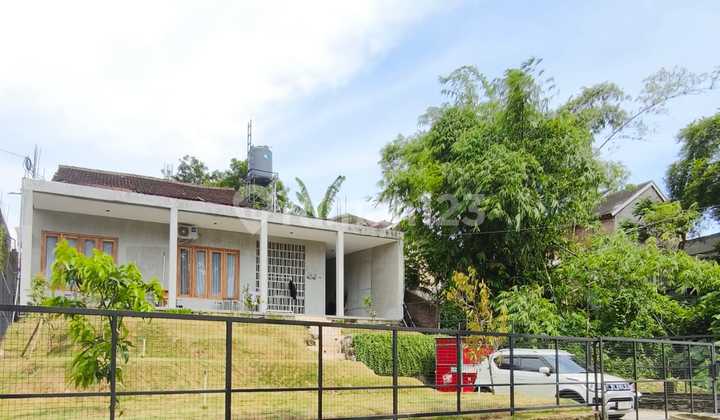 Exclusive Boarding House Near Ambarukmo Plaza in Sorowajan 1