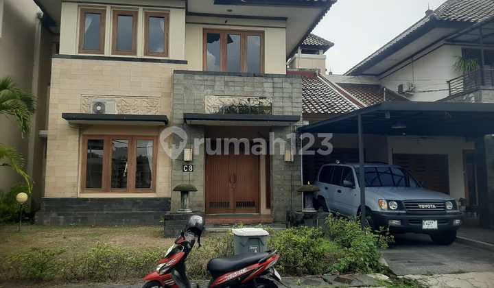 Rumah Mewah di Tengah Kota Dekat Ambarukmo Plaza 2