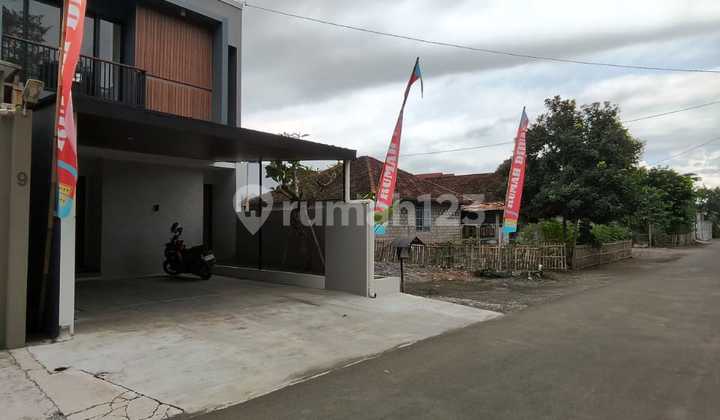 Rumah Baru Siap Huni Full Futnitute Di Wedomarfani 2