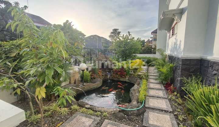 Luxury House + Swimming Pool in Goto Gati 2