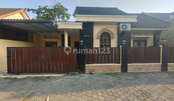 Rumah Cantik Full Furniture Dekat Kampus Di Maguwo  1