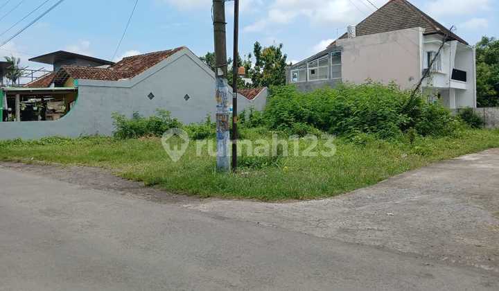 Tanah Super Istimewa Dalam Ring Road di Trihanggo Tanah Super Istimewa Dalam Ring Road di Trihanggo