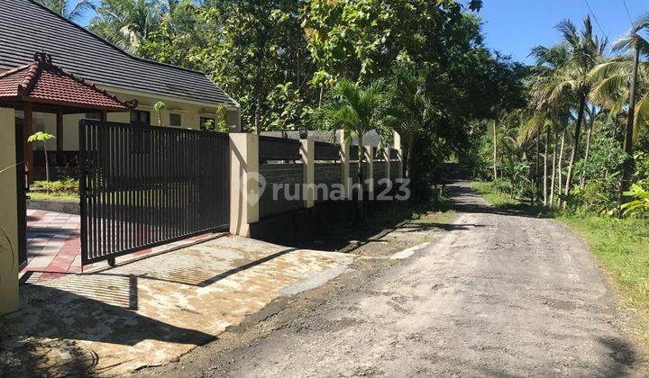 Rumah Mewah Dan Asri Di Jalan Wates Km 9 2