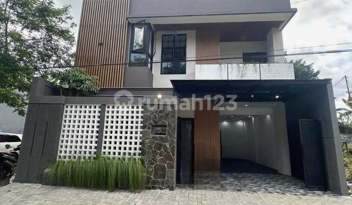 Rumah Mewah Siap Huni Di Purwomartani