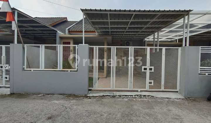 Rumah Baru Siap Huni Dekat Stadion Maguwo