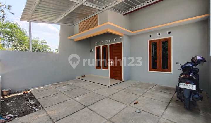 New Ready-to-Occupy Super Cheap House in Tirtomartani