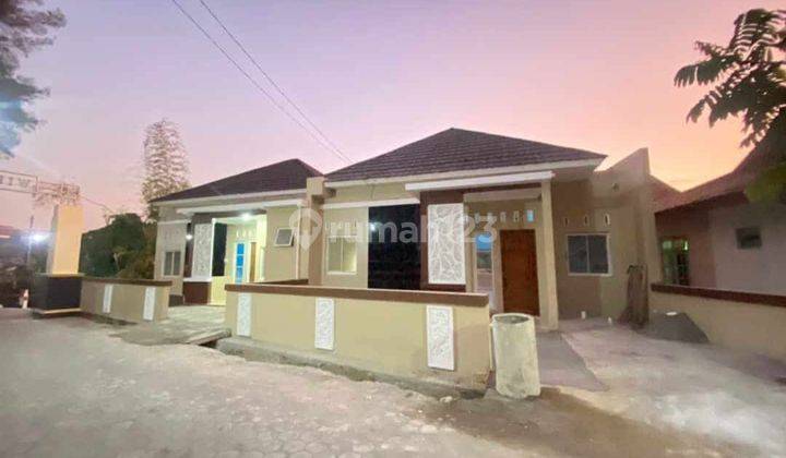 Rumah Cantik Sedang Proses Finishing Di Jalan Godean  1