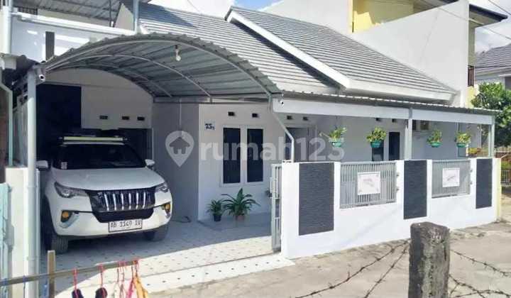 Rumah Siap Huni Dekat Kampus Ugm Dan Uii Di Jalan Kaliurang Km 8