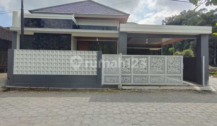 New Fully Furnished House Near UII Campus on Jalan Kaliurang Km 13