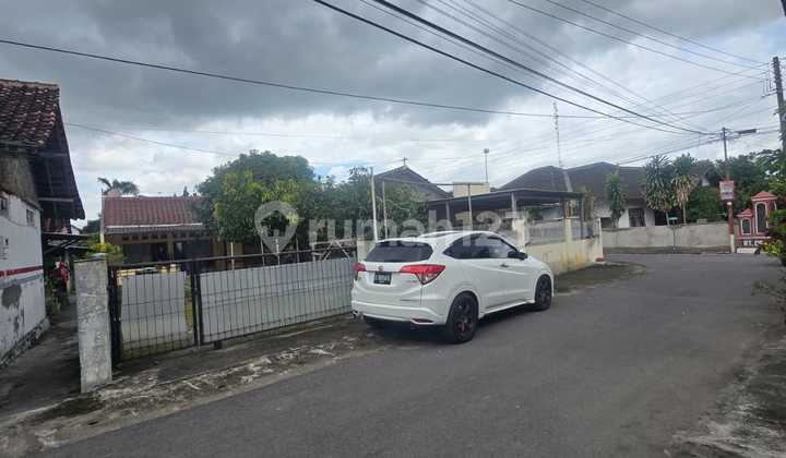 Tanah Bonus Bangunan Dekat Kampus di Maguwo