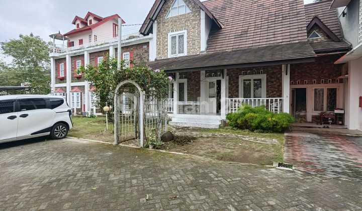 Rumah Kosan Bergaya Eropa Dekat Kampus Uii Di Jalan Kaliurang Rumah Kosan Bergaya Eropa Dekat Kampus Uii Di Jalan Kaliurang