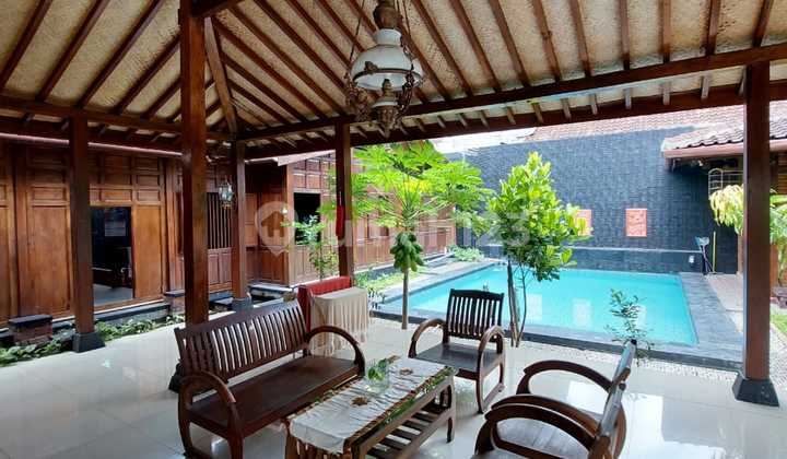Classic Joglo Limasan House with Swimming Pool on Jalan Kaliurang Km 13 Classic Joglo Limasan House with Swimming Pool on Jalan Kaliurang Km 13