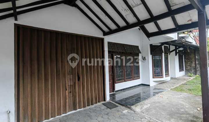 Super Cheap House on Godean Road Km 3