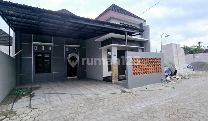 Rumah Cantik Siap Huni Di Maguwo
