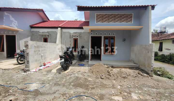 Super Cheap House in Bimomartani Kalasan
