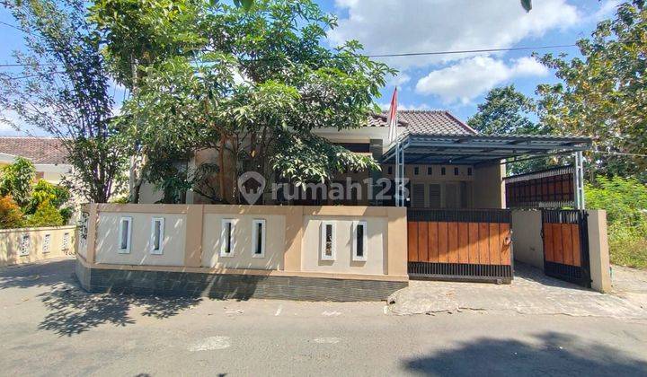 Rumah Asri Dan Cantik Di Purwomartani  1