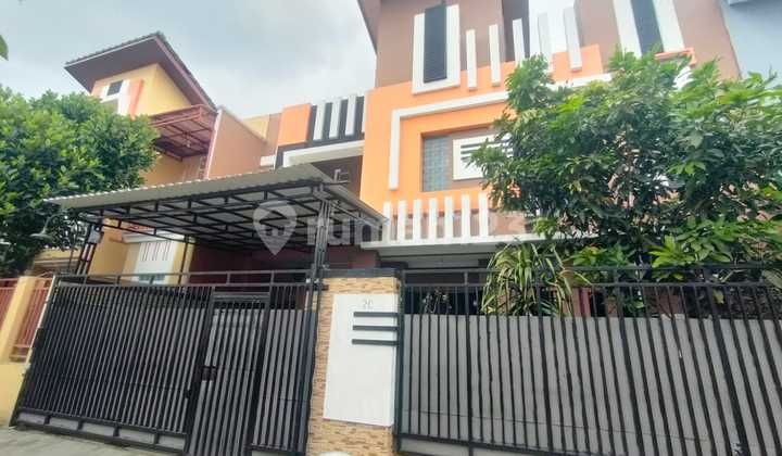 Rumah Mewah Di Tengah Kota Di Pandeyan Utara Xt Square Rumah Mewah Di Tengah Kota Di Pandeyan Utara Xt Square