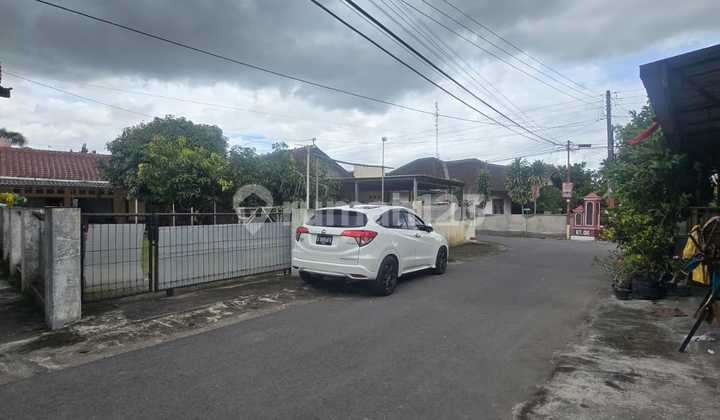 Tanah Bonus Bangunan Dekat Kampus di Maguwo