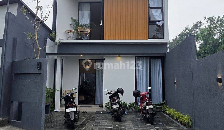 Konsep Rumah Kontemporer Siap Huni Dekat Kampus Uii Di Jalan Kaliurang Km 13