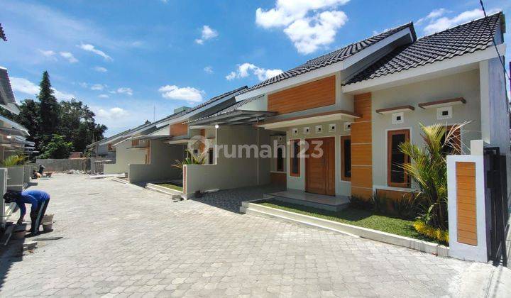 Rumah Cantik Dalam Cluster Di Maguwo  2