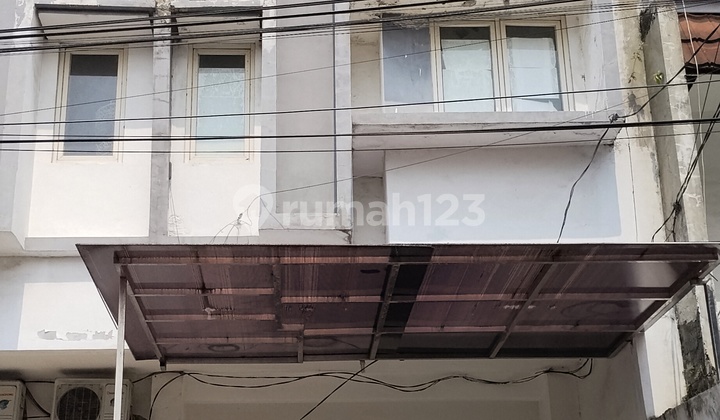 RUKO  Murah &amp; strategis di Tomang Jakarta Barat