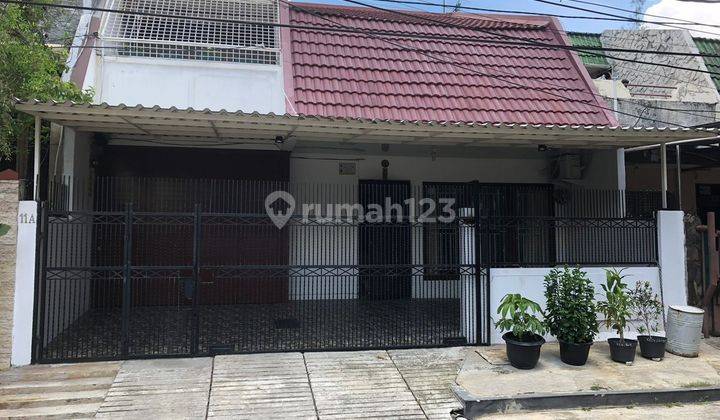 Rumah Tua Layak Huni Di Cideng Jakarta Pusat 1