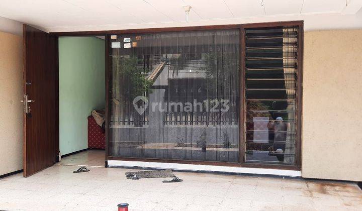 Murah...rumah tua zona C1 di Tomang Jakarta Barat 2