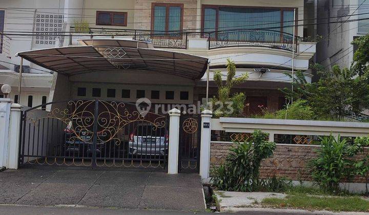 Dijual Rumah Mewah Lokasi Bagus di Kembang Asri Puri Indah Jakarta Barat 1