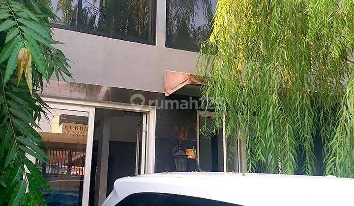 Rumah Cantik Siap Huni Dekat Binus Kebon Jeruk  Jakarta Barat 1