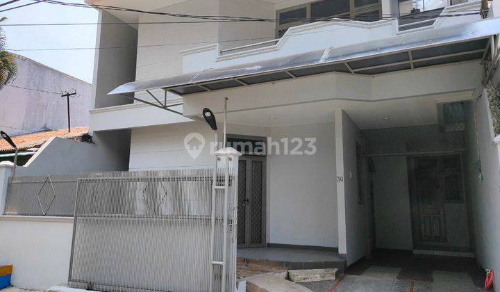 Rumah disewa siap huni di Tomang Jakarta Barat 2