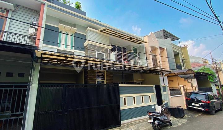 Dijual Rumah Cantik Siap Huni di Tomang Jakarta Barat