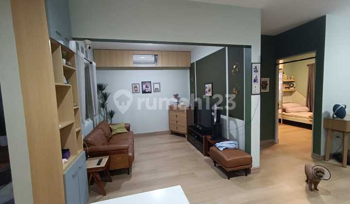 For Sale Cheap House in Kemanggisan West Jakarta