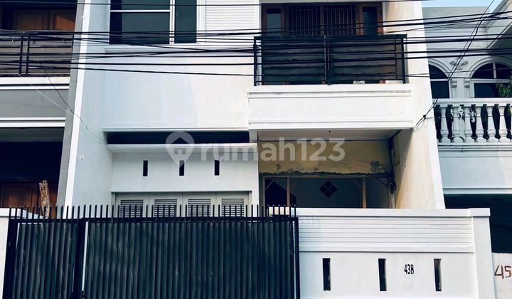 Disewa Rumah Bagus Siap Huni di Tomang Jakarta Barat Disewa Rumah Bagus Siap Huni di Tomang Jakarta Barat