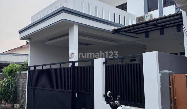 Rumah Cantik Siap Huni Di Kebon Jeruk Jakarta Barat  1