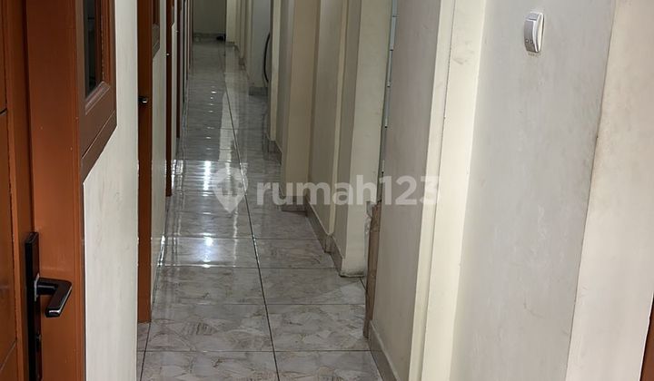 Rumah Kos dan Tempat Usaha pinggir jalan di Tomang Jakarta Barat Rumah Kos dan Tempat Usaha pinggir jalan di Tomang Jakarta Barat