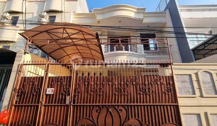 Dijual Rumah Siap Huni di Mangga Besar Jakarta Pusat