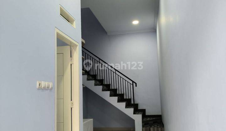 Rumah 2 lantai siap huni di Poris Indah, KT 3, Cipondoh Tangerang 2
